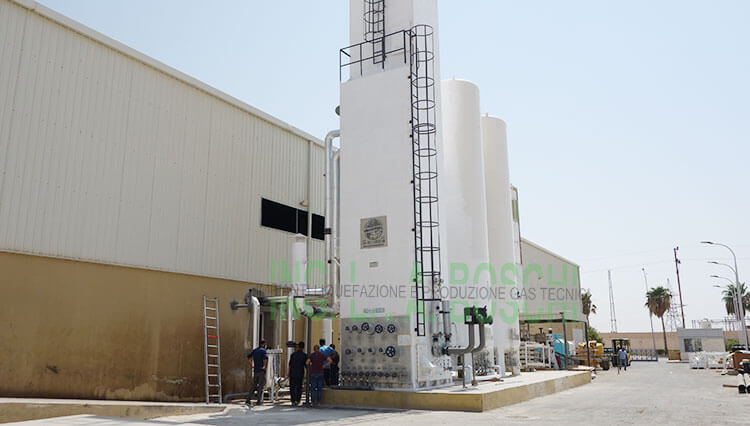 Cryogenic Liquid Nitrogen Tank Filling Station